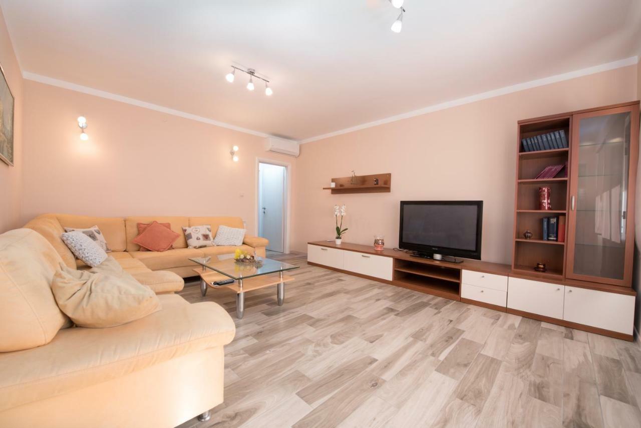 Apartman Vita Rijeka Exteriör bild